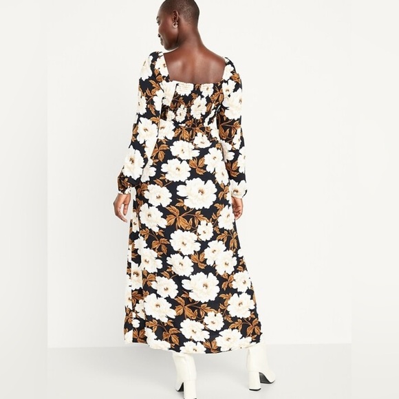 Old Navy Black & White Floral Waist-Defined Square-Neck Maxi Dress size XXL - Picture 2 of 11